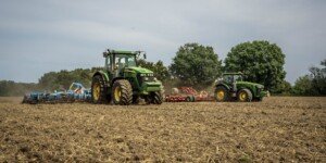 Ceny dzierżawy ziemi rolnej 2026. Prawie 3&nbsp;tys. zł za hektar