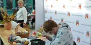 Rodzinne przygotowania do świąt łączą pokolenia