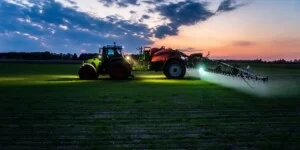 Skargi na rolników paraliżują gospodarstwa. Izby interweniują