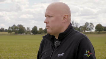 Nowa strategia nawożenia azotem. Rozwiązania na trudne czasy, ale nie tylko - rozmowa z&nbsp;Pawłem Kossakowskim