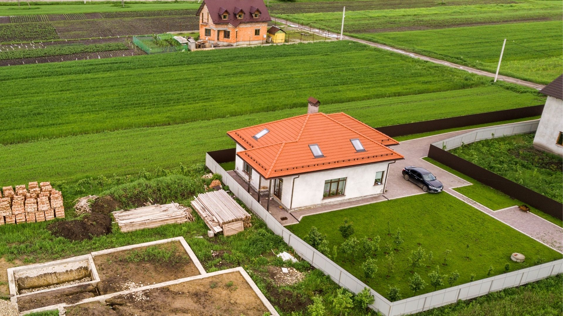 Spór rolników z urzędnikami o grunty. Kto i jak może odzyskać ziemię za darmo?