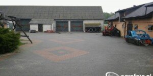 Rolnicy nie nadążają z&nbsp;wymianą azbestu. MRiRW zmienia termin