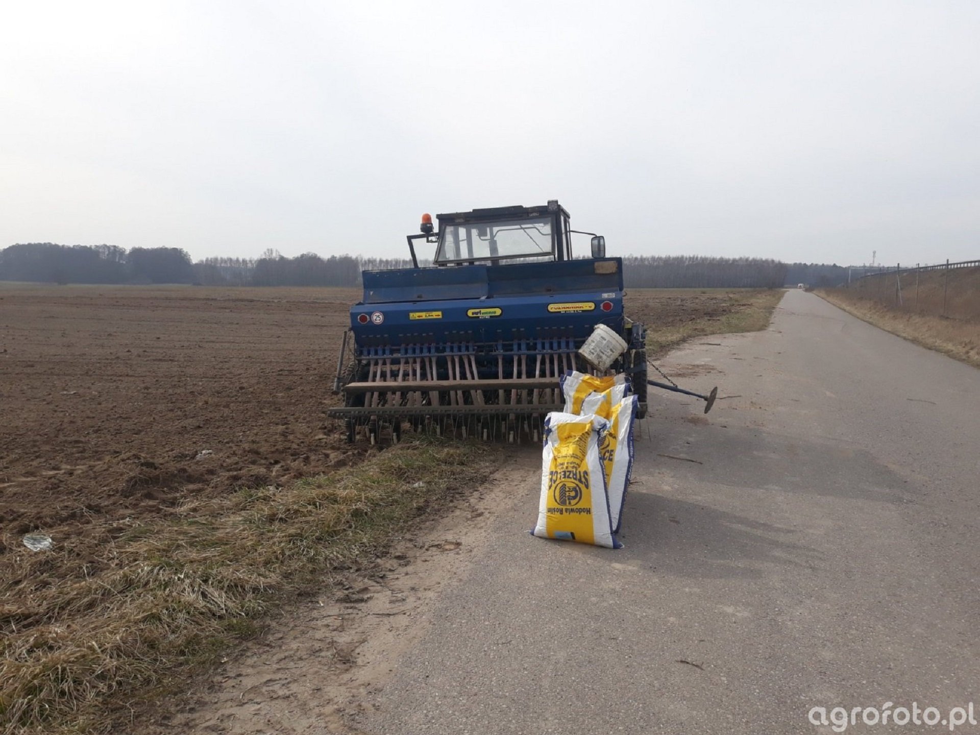 Dopłaty do materiału siewnego ruszyły. Są problemy. Portal Rolnika już się zawiesza
