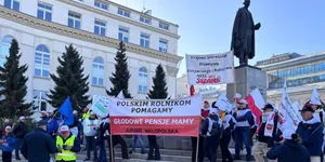 Dzisiaj rolnicza pikieta w Warszawie. Chodzi o podatek cukrowy. To także ostrzeżenie: „Ziemi nie da się oszukać!”
